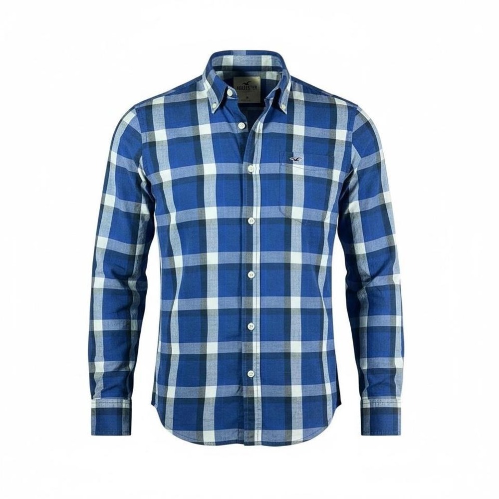 Hollister blue plaid button up shirt Size‎ M